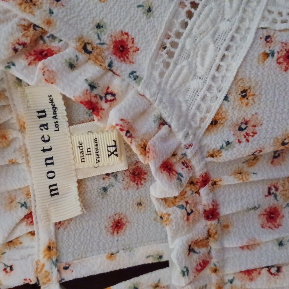 Blouse - Picture 3 of 4